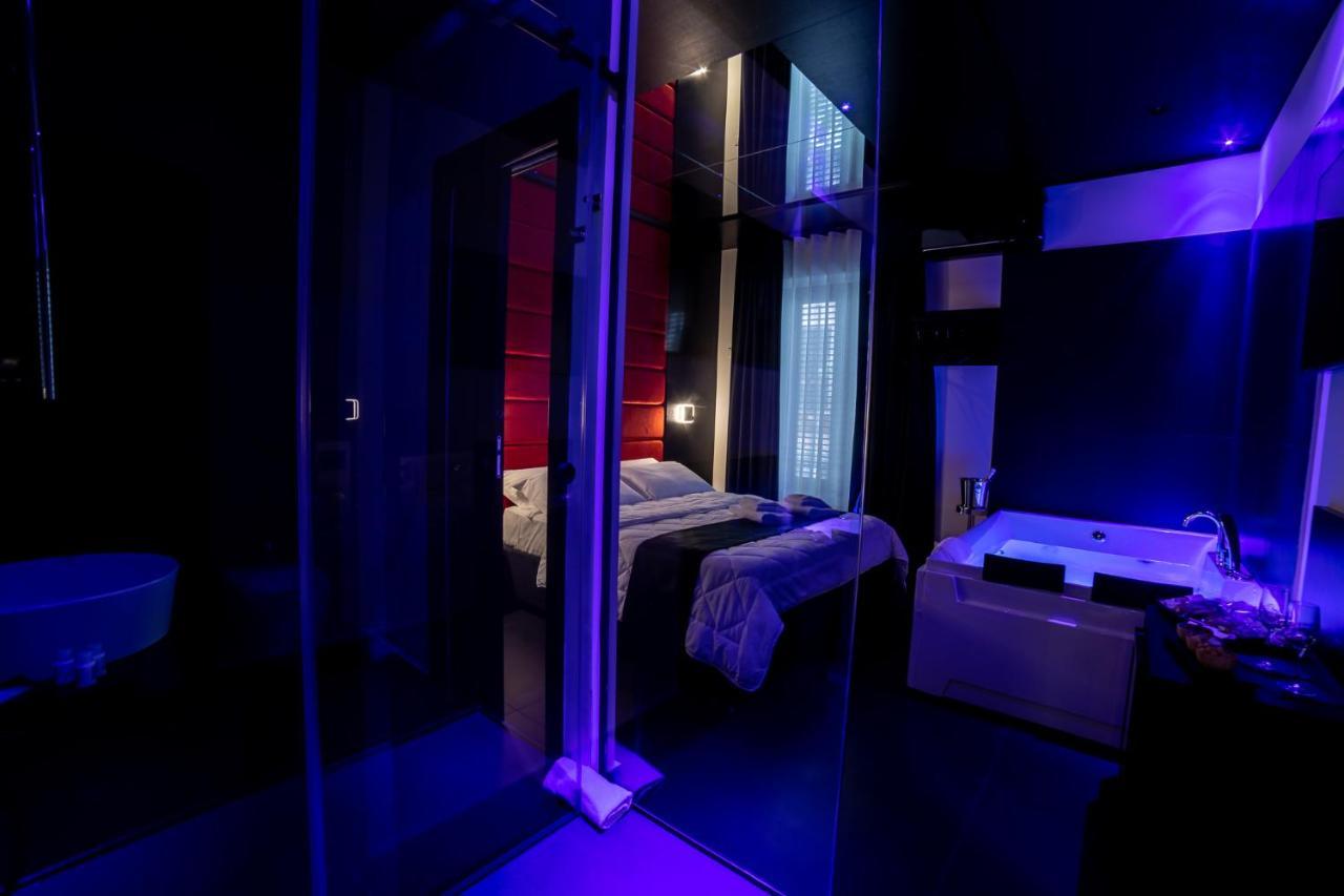 Maximum Hub Suite&Spa Palermo Exterior foto