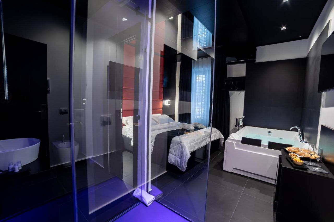 Maximum Hub Suite&Spa Palermo Exterior foto