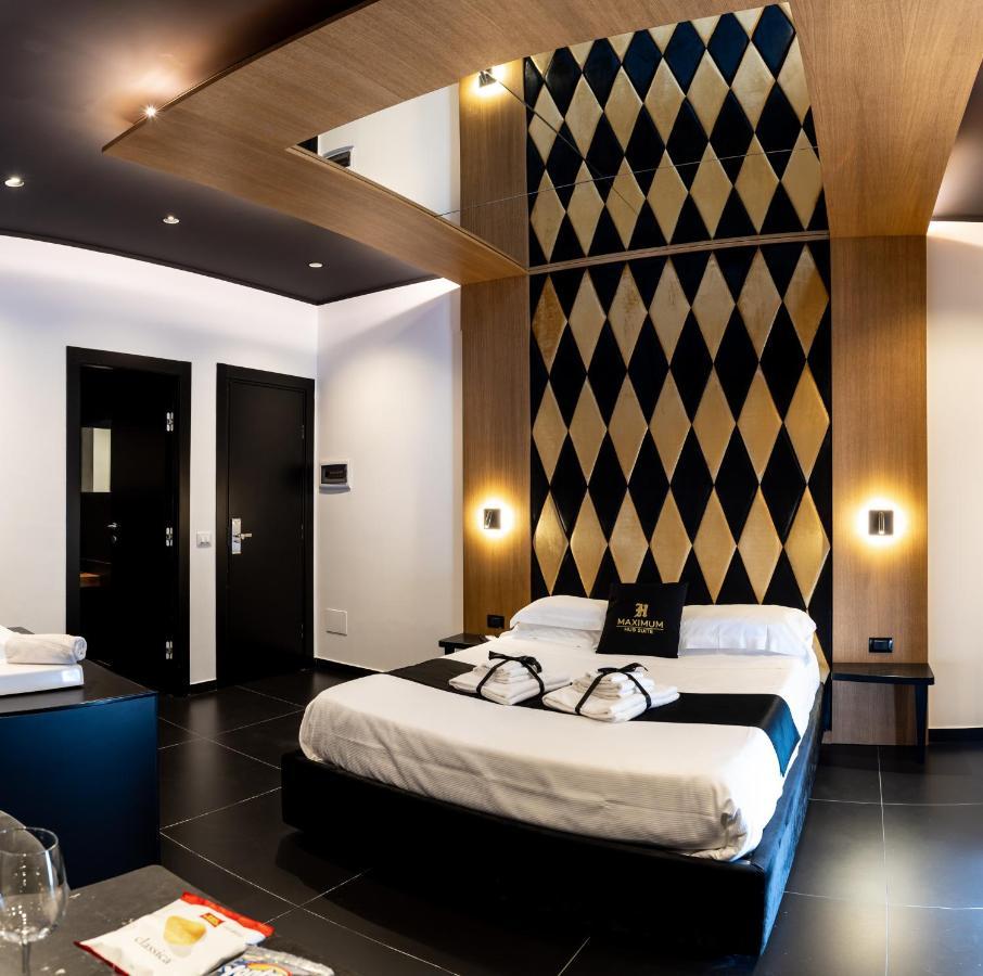 Maximum Hub Suite&Spa Palermo Exterior foto