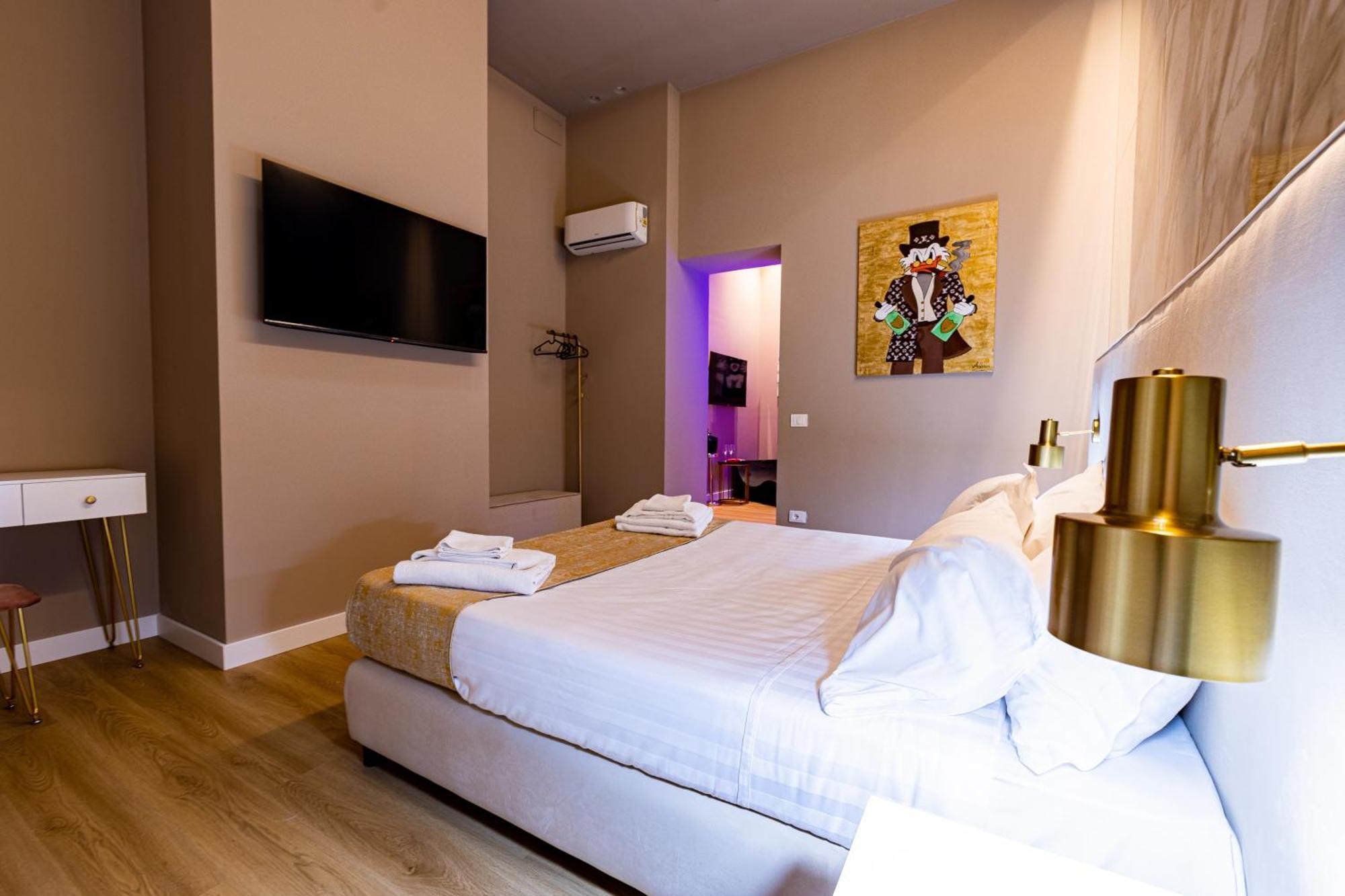 Maximum Hub Suite&Spa Palermo Exterior foto