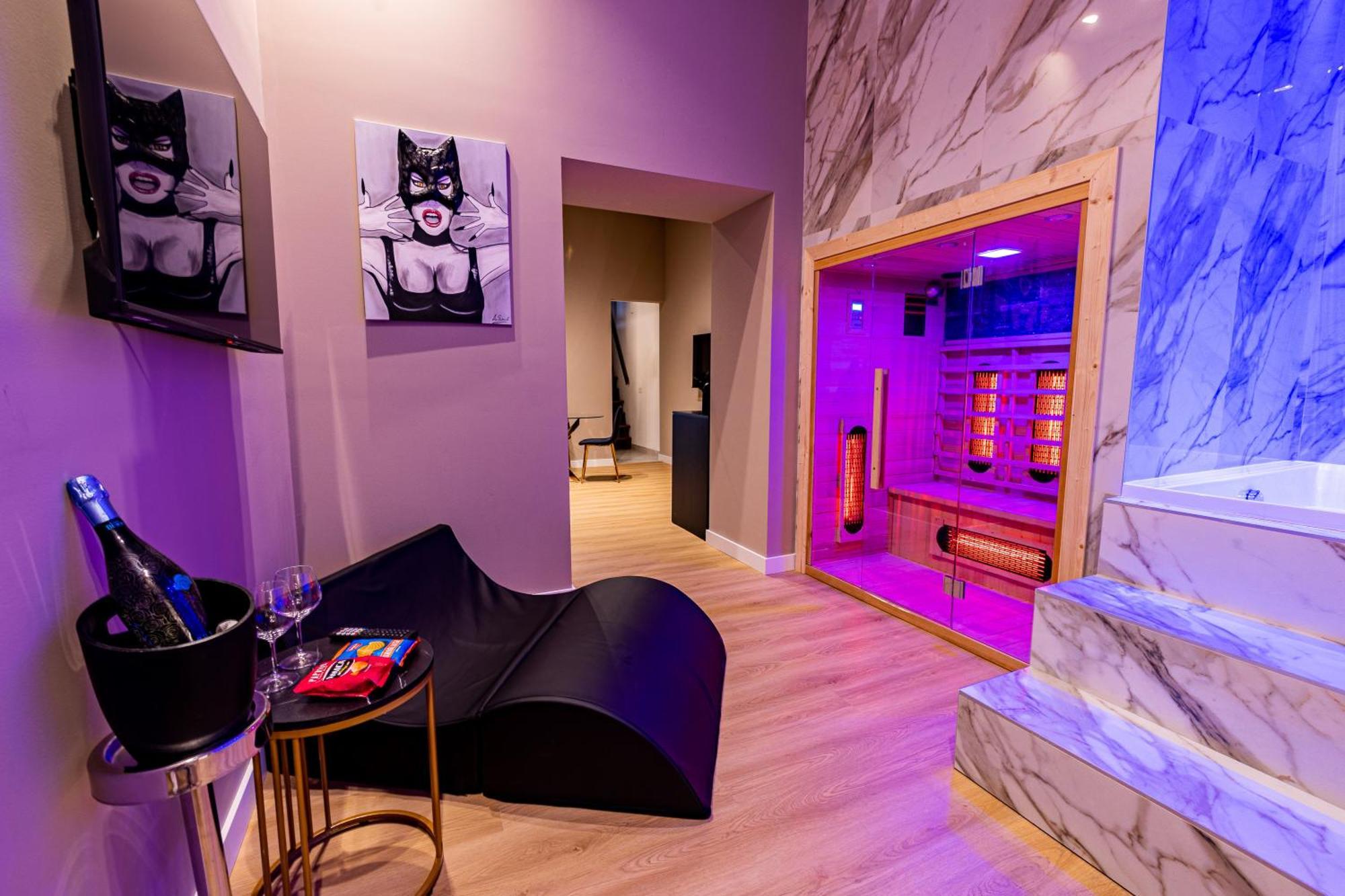 Maximum Hub Suite&Spa Palermo Exterior foto