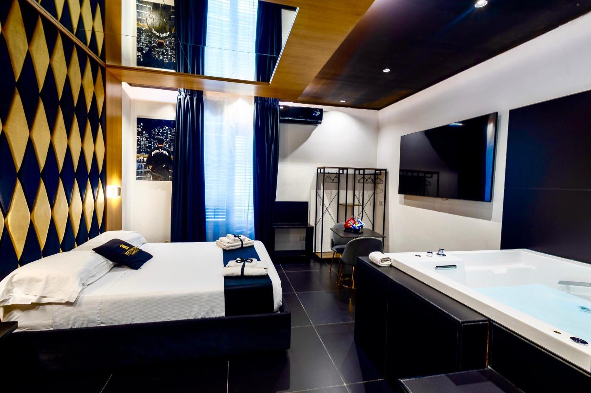 Maximum Hub Suite&Spa Palermo Exterior foto