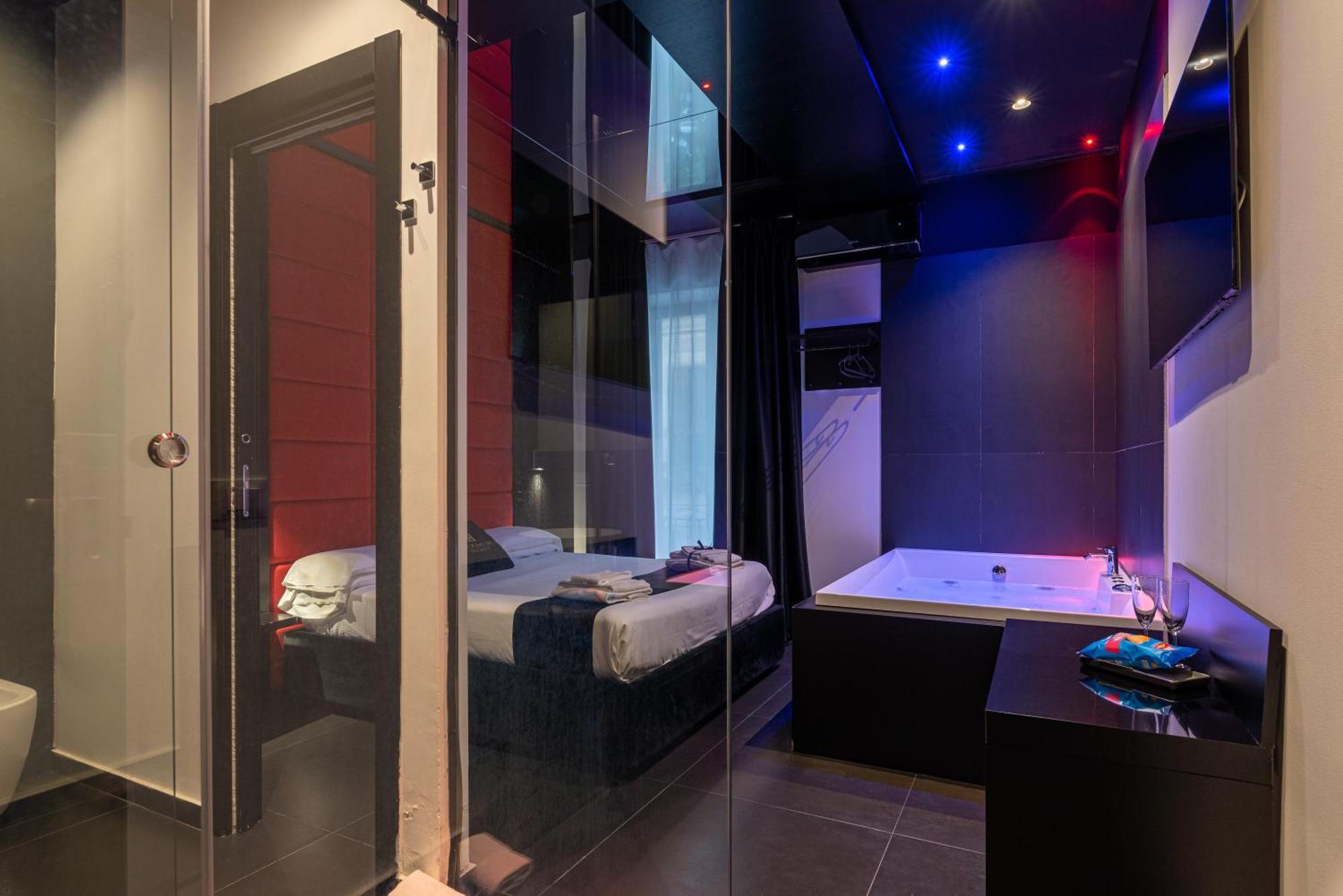 Maximum Hub Suite&Spa Palermo Exterior foto